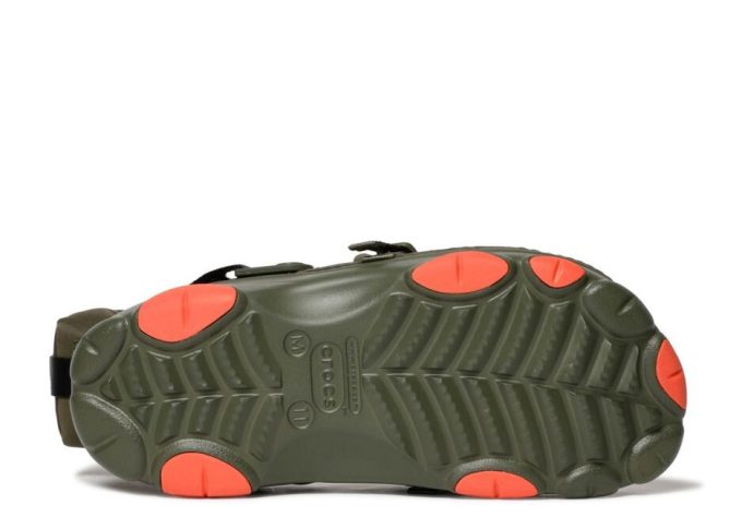 BEAMS x Classic Sabot militaire tout-terrain « Vert armée »