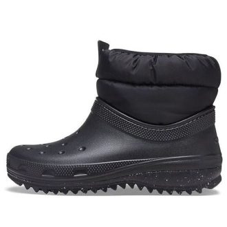 Bottes courtes Crocs Classic Neo Puff (femmes) « Noir » 207311-001