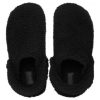 Chaussons Crocs Classic Cozzzy (femmes) « Noir » 209386-001