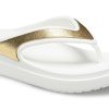 Chaussons Crocs (femmes) à semelle épaisse en or blanc « Or blanc » 206919-100