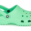 Chaussons de sport Crocs Classic Outdoor à talon plat, verts 10001-3U3