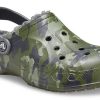 Chaussons unisexes Crocs Baya doublés, imprimés camouflage, doublure polaire, 205975-97G