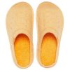Chaussons unisexes Crocs Classic Casual Thick Stay Warm, jaunes, 203600-838 Chaussons unisexes Crocs Classic Casual Thick Stay Warm, jaunes, 203600-838