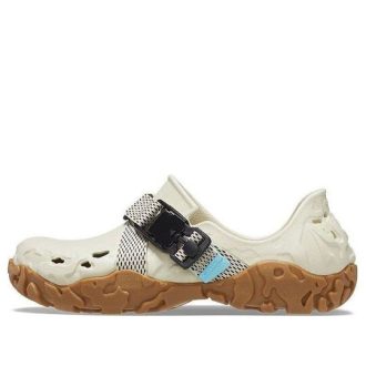 Chaussures tout-terrain Crocs Atlas « Bone Brown » 208173-2Y3