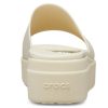 Claquettes Crocs Brooklyn (femmes) « Blanc beige » 208728-2Y2