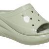 Claquettes Crocs (femmes) Crush High Shine « Vert clair » 209648-3VS