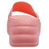 Claquettes Crocs Skyline (femmes) « Goyave » 208182-6UI