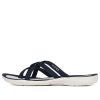 Claquettes de plage et de piscine Crocs (femmes) « Bleu foncé et blanc » 205479-462