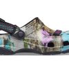 Crocs Classic All-Terrain Clog Desert Pattern Sandales unisexes élégantes et décontractées multicolores 207340-90H