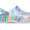 Crocs (Femme) Classic Out of this World II Clog « Multicolore » 206868-928