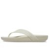 Crocs (Femme) Splash Flip « Bone » 208218-2Y2