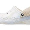 Crocs (femmes) Baya, sabots marbrés doublés et à brides en peluche « Blanc multi » 209241