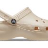 Crocs (femmes) Classic Clog Platform Shimmer « Vanille » 208590-108