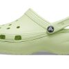 Crocs (femmes) Classic Platform Clog « Celery » 206750-335