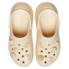 Crocs (femmes) Mega Crush Coquillages et Perles Clog « Beige » 209287-001
