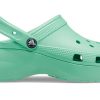 Crocs (femmes) Sabot plateforme classique « Jade Stone » 206750-3UG