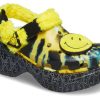 Crocs (Femmes) Sabots classiques Visage souriant Sandales plates élégantes de sport Jaune 207271-90H