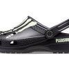 Crocs Pleasures x Classic Clog « Squelette – Phosphorescent » 208267-001