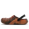 Crocs Pleasures x Dylan Clog « Orange Camo » 206861-071