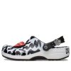 Crocs x Keith Haring Classic Clog « Noir et blanc » 209488-001