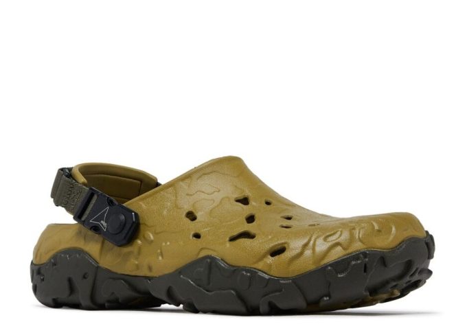 ROA x All-Terrain Atlas Clog « Nostalgie des vacances » ROA x All-Terrain Atlas Clog « Nostalgie des vacances »