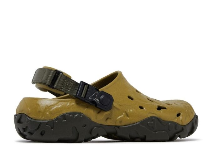 ROA x All-Terrain Atlas Clog « Nostalgie des vacances » ROA x All-Terrain Atlas Clog « Nostalgie des vacances »