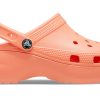 Sabot classique Crocs (femmes) « Orange papaye » 206750-83E