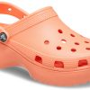 Sabot classique Crocs (femmes) « Orange papaye » 206750-83E