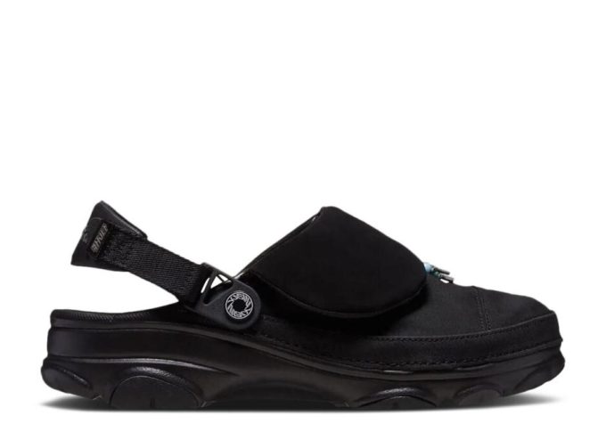 Sabot tout-terrain Kasina x Classic « Noir » Sabot tout-terrain Kasina x Classic « Noir »