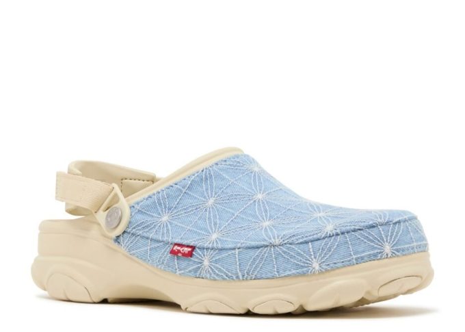 Sabot tout-terrain Levi’s x Classic « Sashiko – Bleu os » Sabot tout-terrain Levi’s x Classic « Sashiko – Bleu os »