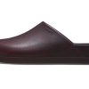 Sabots brunis Crocs Dylan « Cerise foncée » 209517-6WD