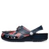 Sabots classiques Crocs x Naruto Shippuden « Itachi » 209883-48I Sabots classiques Crocs x Naruto Shippuden « Itachi » 209883-48I