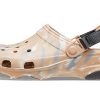 Sabots classiques marbrés tout-terrain Crocs « Chai Multi » 207887-2ZM