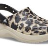 Sabots Crocs Baya à plateforme et imprimé animal (femmes) « Léopard » 208712