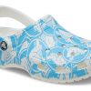 Sabots Crocs Classic Duke Print « Bleu Blanc » 210003-4OX
