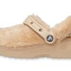 Sabots Crocs Classic Fur Sure « Chai » (femmes) 207303-212