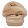 Sabots Crocs Classic Fur Sure « Chai » (femmes) 207303-212
