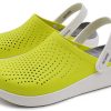 Sabots Crocs LiteRide à découpe laser « Jaune beige » 204592-38L