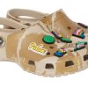 Sabots Crocs Palace x Classic « Tan Camo » 207451-960