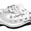 Sabots Crocs x MCM Mega Crush « Blanc argenté » MEXDAMM08WT