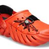 Sabots réfléchissants Crocs Echo « Orange Noir » 210004-84J