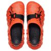 Sabots réfléchissants Crocs Echo « Orange Noir » 210004-84J