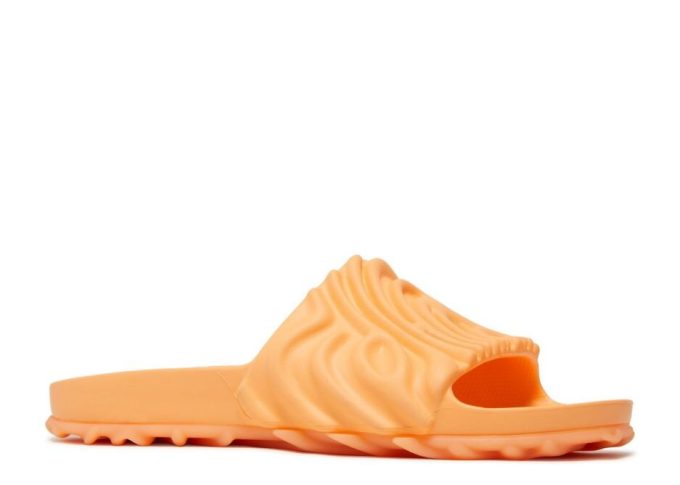 Salehe Bembury x Pollex Slide « Lait d’agrumes » Salehe Bembury x Pollex Slide « Lait d’agrumes »