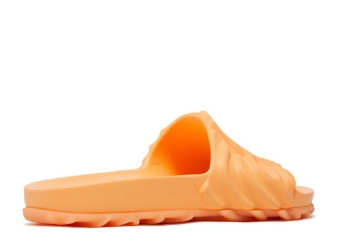 Salehe Bembury x Pollex Slide « Lait d’agrumes » Salehe Bembury x Pollex Slide « Lait d’agrumes »
