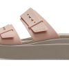 Sandale Brooklyn Crocs (femmes) Pale Blush « Brown Beige » 207431-6RL