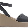 Sandales compensées à bride cheville Crocs Brooklyn (femmes) « Noir beige » 209406-07H