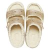 Sandales Crocs Classic Cozzzy à paillettes (femmes) « Multi Gold » 208124-93S