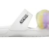Sandales Crocs Classic Fur Sure à 2 brides « Blanc » 207405-100