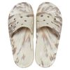 Sandales Crocs Classic marbrées « Blanc/Marron » 206879-2Y3