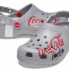 Sandales Crocs Coca Cola x Crocs Crossover Light X Outdoor à talon plat, style décontracté, unisexe, grises, 207220-030